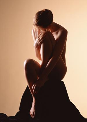 ほくろ除去の施術は比較的簡単です